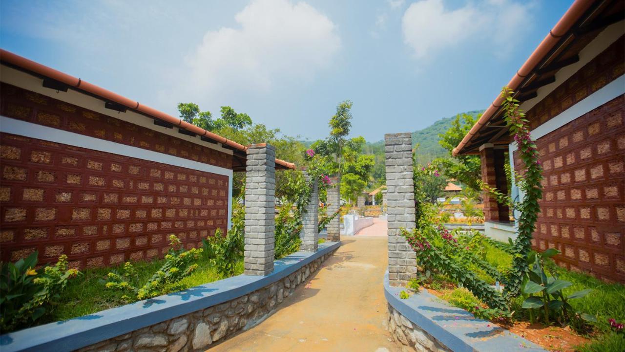 Aara Jungle Resort コインバトール エクステリア 写真