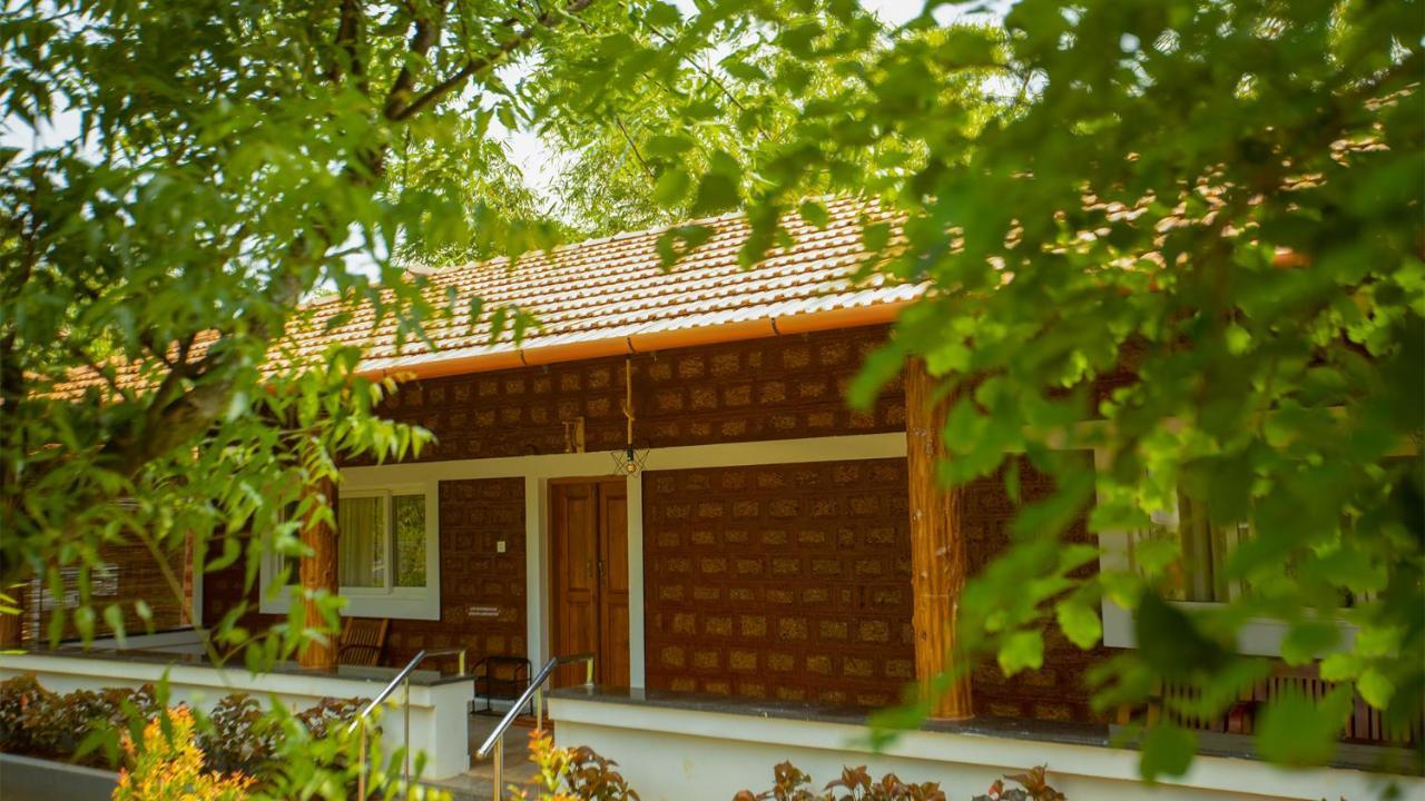 Aara Jungle Resort コインバトール エクステリア 写真